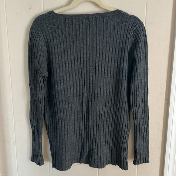 ETHYL Women’s Ribbed Grey Sweater - Picture 3 of 5
